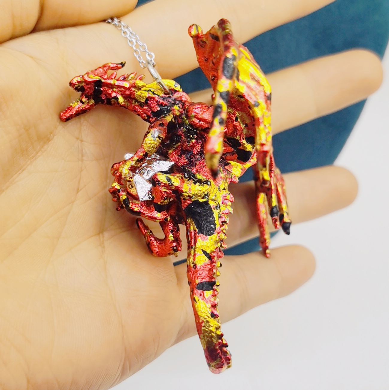 Dragon Dice Guardian with mini metal dice