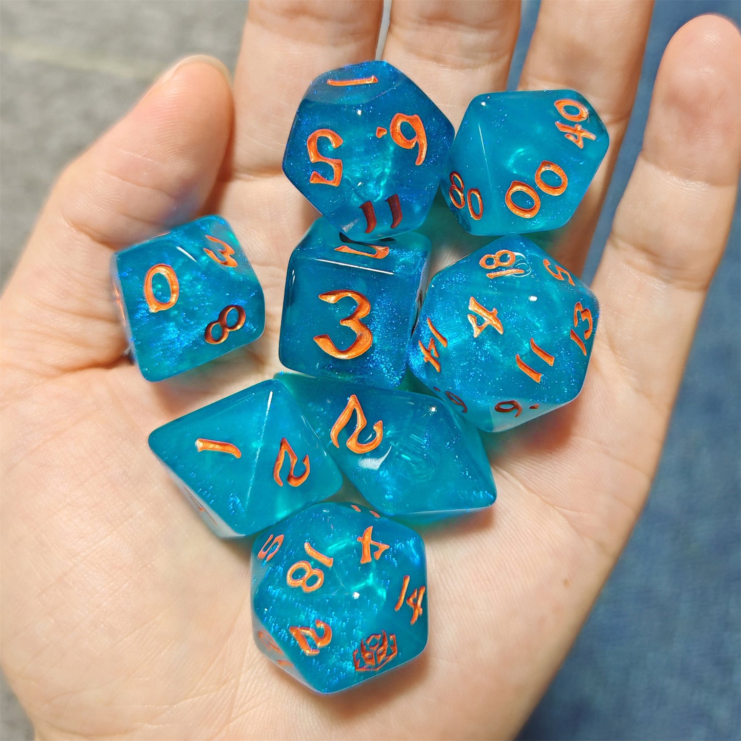 8 PCS Polyhedral RPG Dice set - Ray of Frost