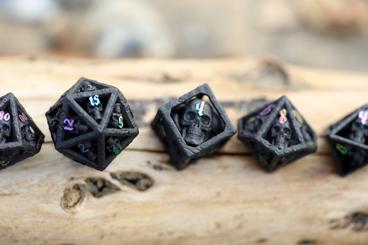 Skull's Grin Hollow Metal Dice Set-Black with Chromatic