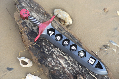 グリムダガーダイスケース/ホルダー（シースカバー付き）レッド